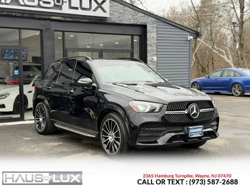 Used 2021 Mercedes-Benz GLE 350 4MATIC w/ AMG Line Exterior image 8