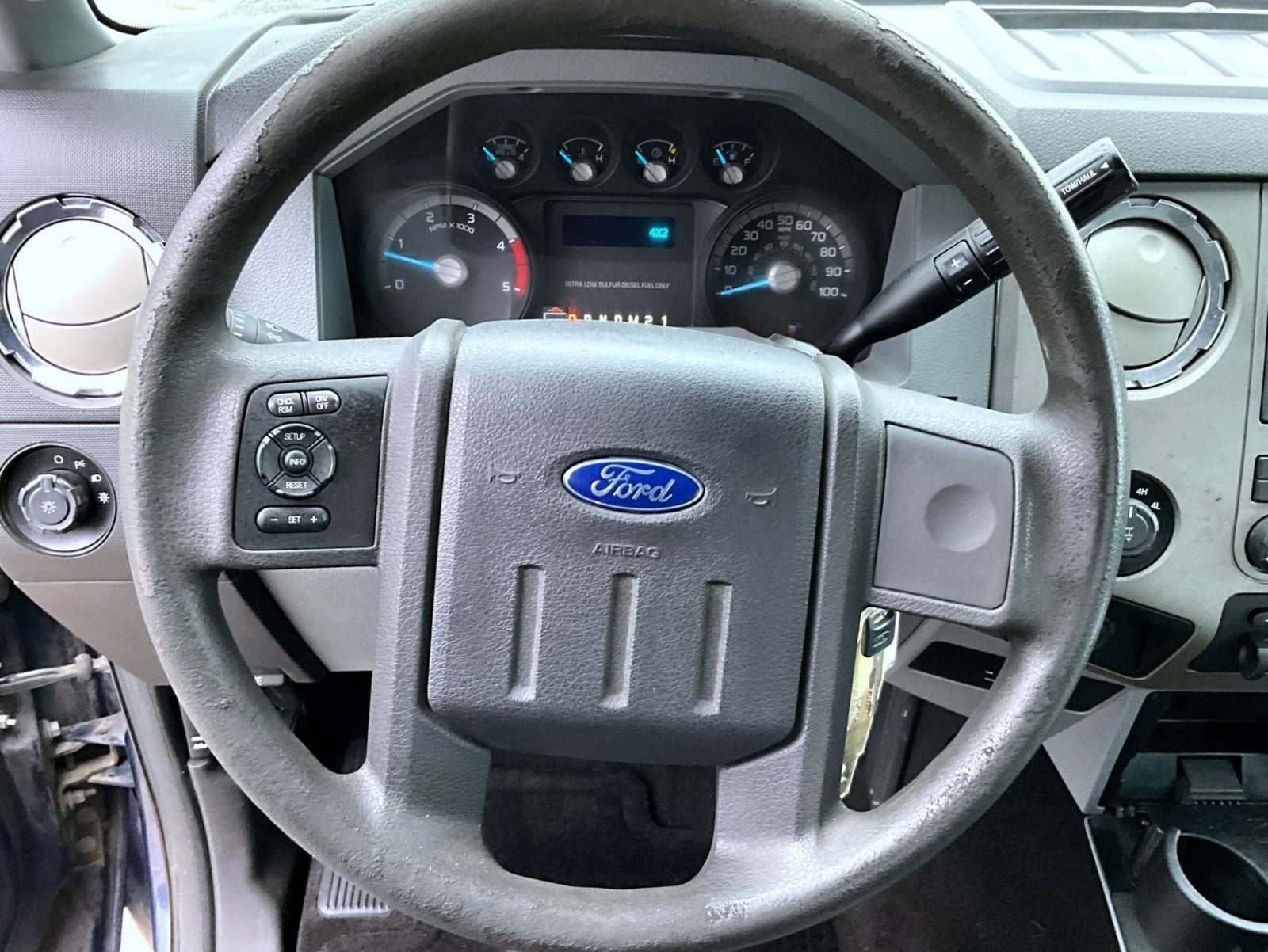 Used 2012 Ford F350 XLT w/ XLT Interior Pkg AWD/4WD image 12