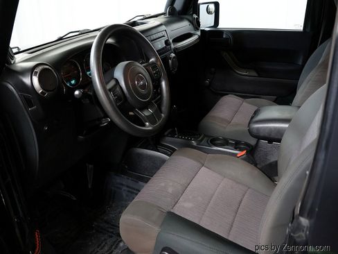 Used 2011 Jeep Wrangler Sport image 13