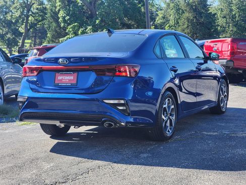 Used 2020 Kia Forte LXS FWD image 7