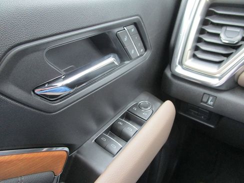 New 2026 GMC Canyon Denali AWD/4WD image 35