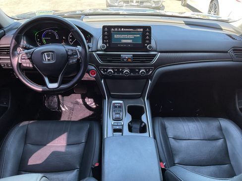 Used 2021 Honda Accord Touring image 15