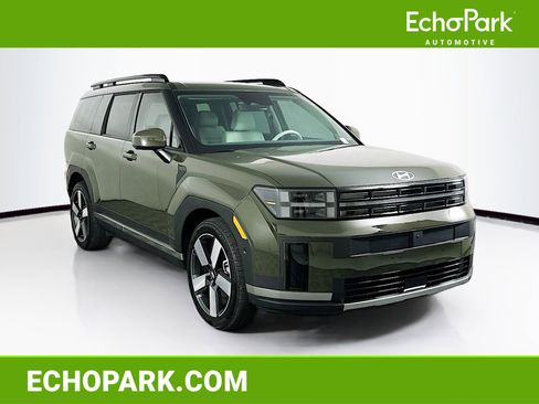 Used 2024 Hyundai Santa Fe Limited image 1