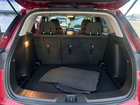 Certified 2021 Chevrolet TrailBlazer LT w/ Convenience Package image 17