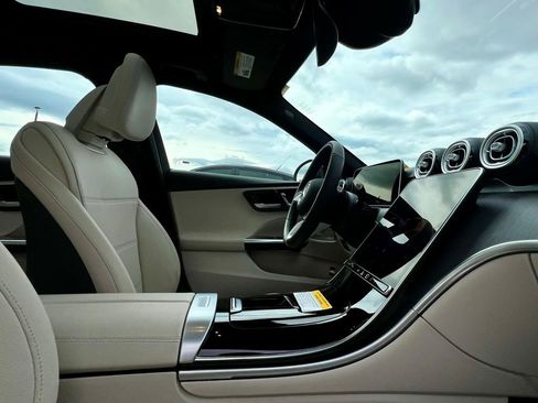 Certified 2026 Mercedes-Benz C 300 4MATIC Sedan image 15