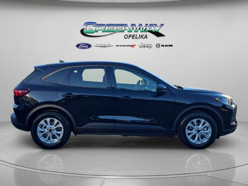 New 2026 Ford Escape Active image 9