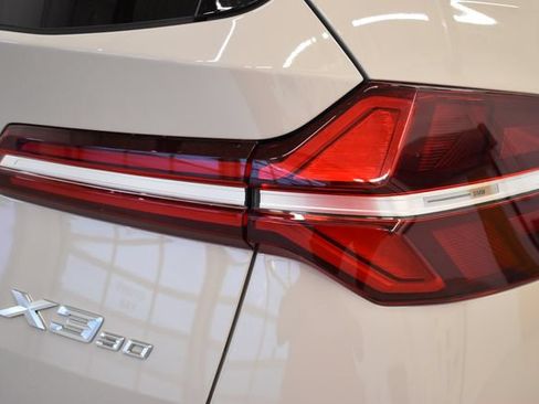 Used 2025 BMW X3 xDrive30i w/ Premium Package AWD/4WD image 12