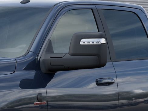 New 2026 RAM 3500 Laramie AWD/4WD image 38