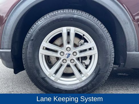 Certified 2020 Ford Explorer XLT w/ Equipment Group 202A AWD/4WD image 7