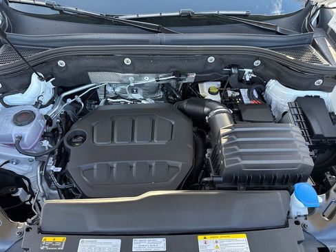 New 2026 Volkswagen Atlas Peak Edition image 23