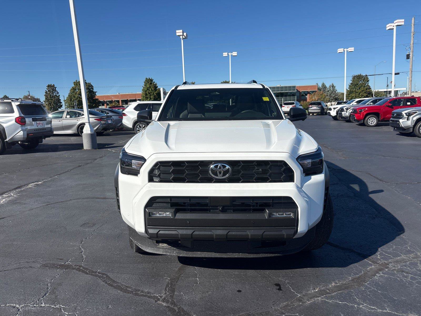 Used 2026 Toyota 4Runner TRD Off-Road Premium AWD/4WD image 4
