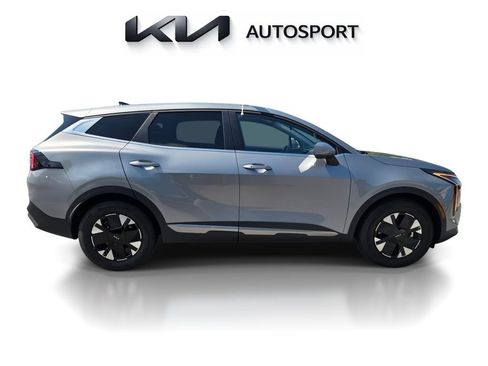 Certified 2026 Kia Sportage LX FWD image 7