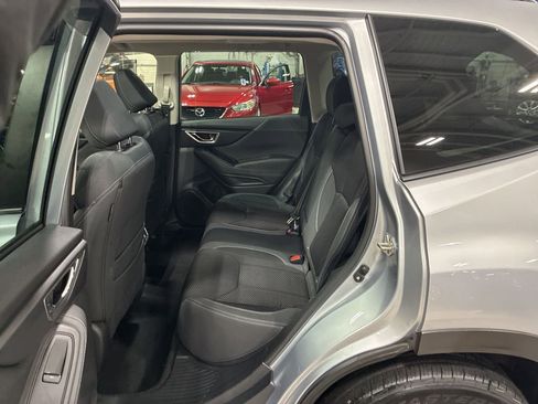 Used 2022 Subaru Forester Premium image 19