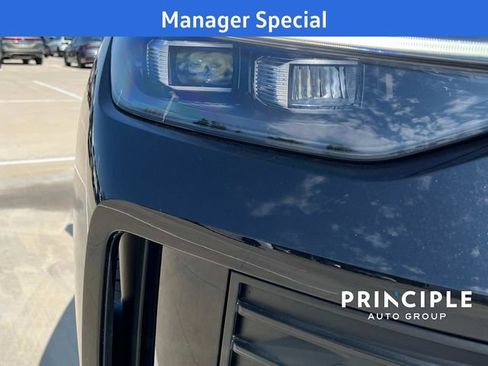 New 2025 Volkswagen Tiguan S FWD image 11