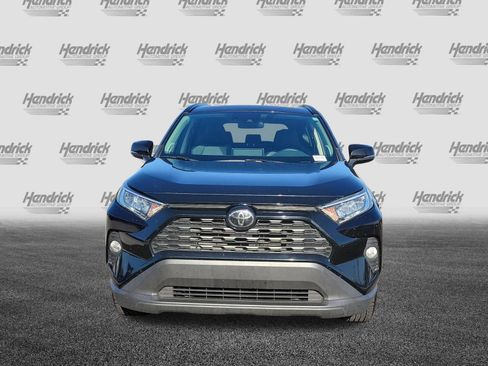 Used 2020 Toyota RAV4 XLE Premium AWD/4WD image 9