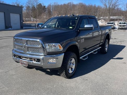 Used 2016 RAM 2500 Power Wagon Laramie image 2