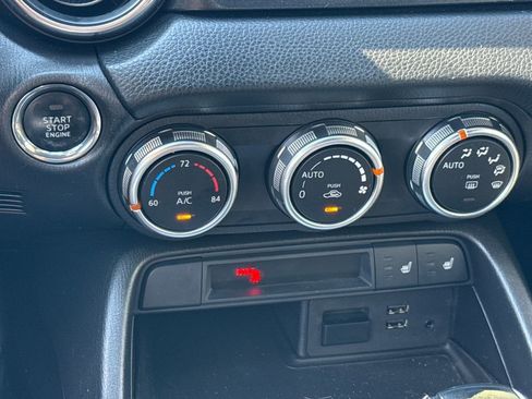 Used 2017 FIAT 124 Spider Abarth image 23