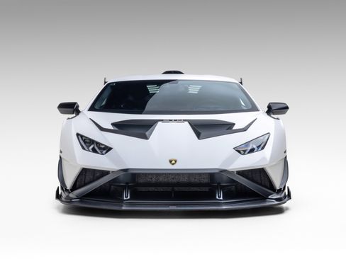 Used 2022 Lamborghini Huracan STO image 88