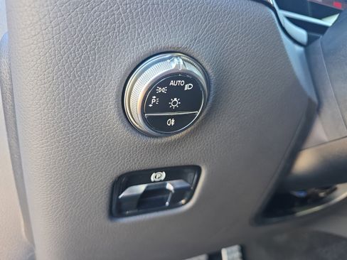 Certified 2026 Mercedes-Benz GLC 300 4MATIC image 25
