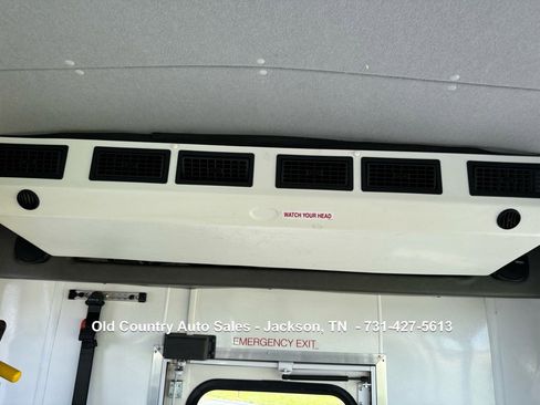 Used 2012 Ford F550 2WD Regular Cab Super Duty w/ Payload Upgrade Pkg image 43