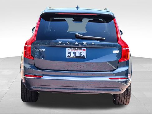 Used 2023 Volvo XC90 T8 Ultimate w/ Protection Package Premier AWD/4WD image 7