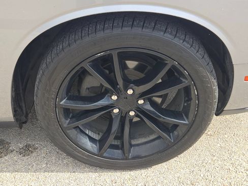 Used 2016 Dodge Challenger SXT w/ Blacktop Package RWD image 29