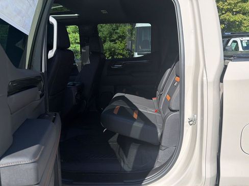 New 2026 GMC Sierra 1500 AT4 w/ AT4 Premium Package AWD/4WD image 19