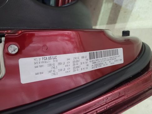 Used 2019 Dodge Grand Caravan GT image 29