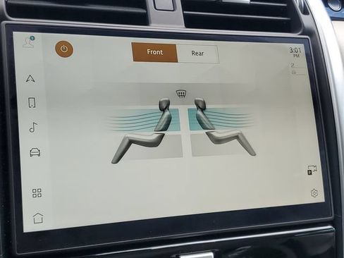 Certified 2025 Land Rover Discovery S AWD/4WD image 32