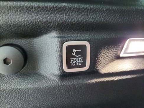 Used 2022 Jeep Grand Cherokee L Limited image 54