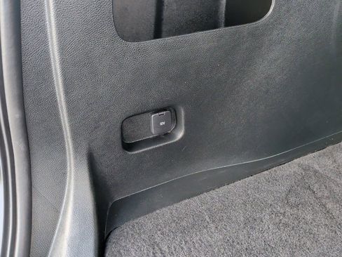 Used 2022 Ford Edge SE w/ Black Appearance Package image 41