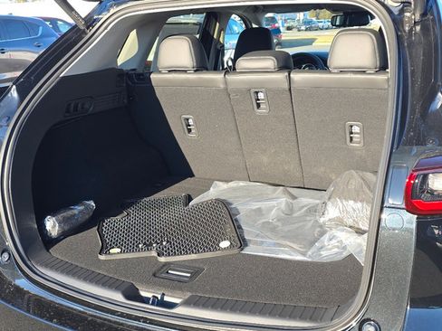 New 2025 MAZDA CX-5 AWD 2.5 S w/ Preferred Package image 4