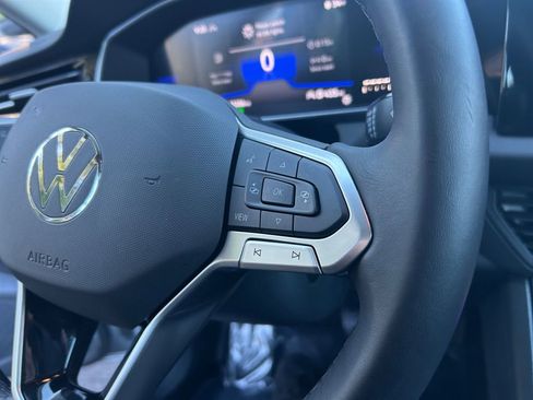 Used 2025 Volkswagen Jetta S image 18