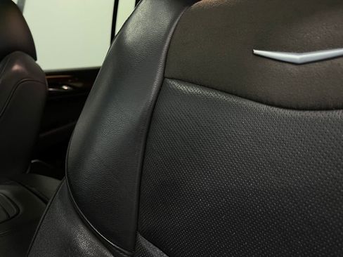 Used 2018 Cadillac Escalade ESV Luxury image 20