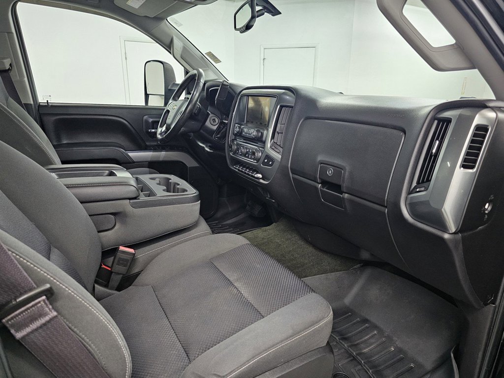 Used 2015 Chevrolet Silverado 2500 LT AWD/4WD image 29