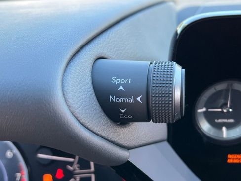 New 2025 Lexus ES 350 w/ Premium Package image 26