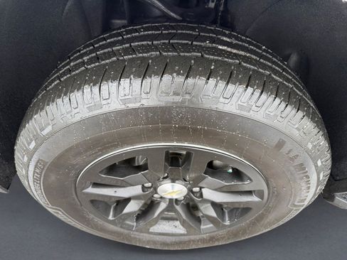 Used 2021 Chevrolet Tahoe LT image 9