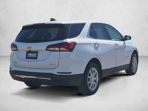 Used 2024 Chevrolet Equinox LT AWD/4WD image 5