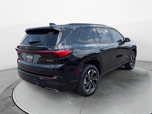Used 2025 Buick Enclave Sport Touring FWD image 5