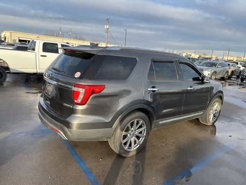 Used 2016 Ford Explorer Limited image 13