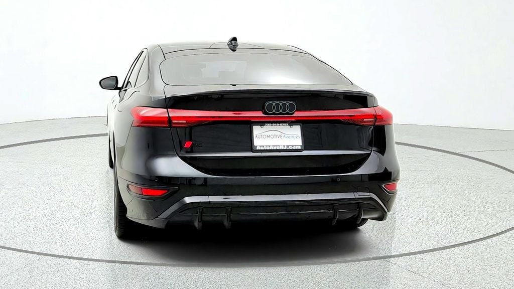 Used 2025 Audi S6 e-tron Premium Plus w/ Premium Plus AWD/4WD image 6