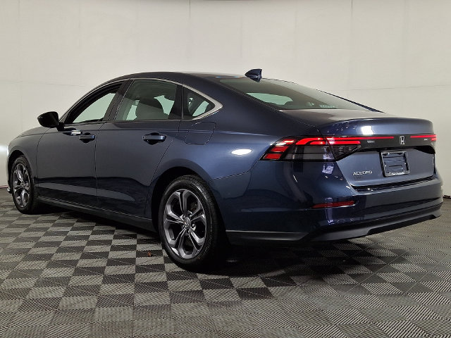 Used 2023 Honda Accord EX image 7