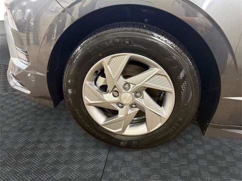 New 2025 Hyundai Sonata SE image 14