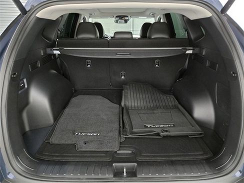 Used 2025 Hyundai Tucson Limited image 20