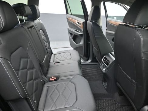 New 2026 Volkswagen Atlas SE image 12