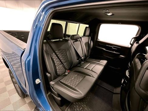Used 2024 RAM 1500 Big Horn AWD/4WD image 25