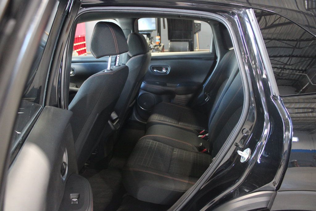 Used 2024 Honda HR-V Sport image 11