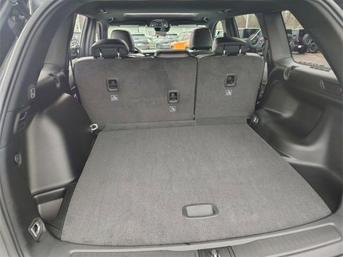 New 2025 Jeep Grand Cherokee 4WD image 32