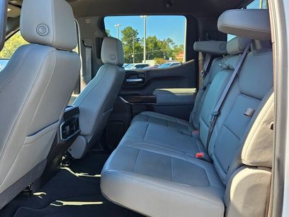 Used 2021 GMC Sierra 1500 SLT w/ SLT Premium Package