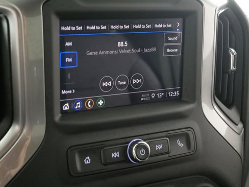 Used 2024 GMC Sierra 1500 Pro w/ Pro Value Package image 22